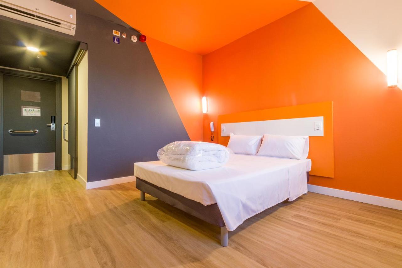 Ibis Budget Ribeirao Preto Vila Do Golf Exteriör bild